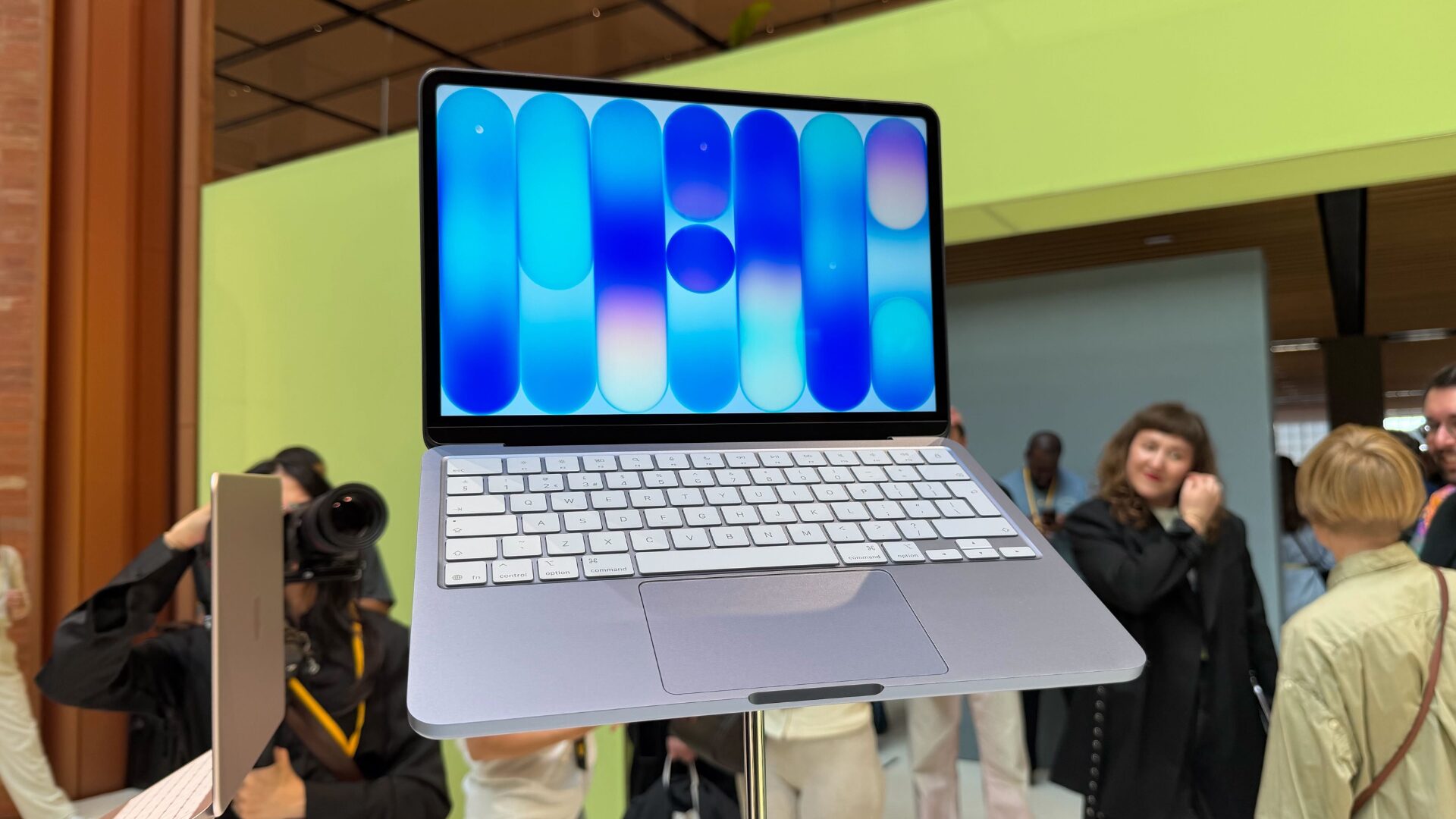 Apple MacBook Neo. Apple MacBook Neo.