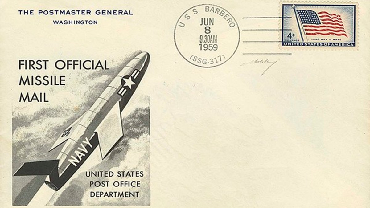 Carte postale du lancement de l'USS Barbero. Source : USPS/Wikimedia Commons Carte postale du lancement de l'USS Barbero. Source : USPS/Wikimedia Commons