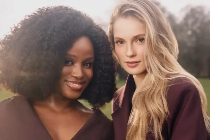 Francesca et Michaëla // Source : Shooting photo Netflix Francesca et Michaëla // Source : Shooting photo Netflix
