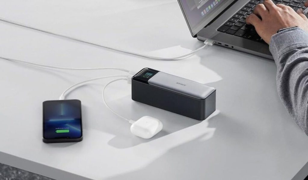 Anker PowerCore 24K // Source : Anker Anker PowerCore 24K // Source : Anker