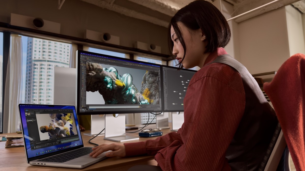 Apple Studio Display // Source : Apple Apple Studio Display // Source : Apple