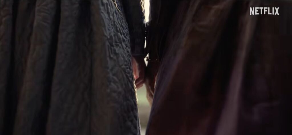 Michaela Stirling et Francesca Bridgerton. // Source : Capture d'écran YouTube Netflix Michaela Stirling et Francesca Bridgerton. // Source : Capture d'écran YouTube Netflix