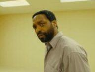 Clack entre pour la première fois dans les Backrooms // Source : A24