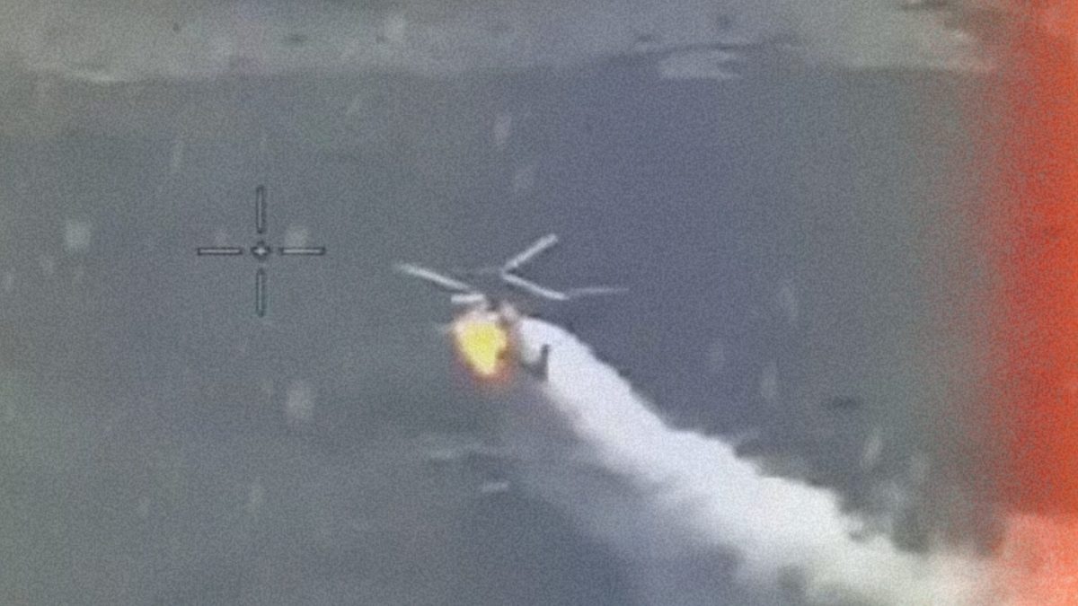 Drone vs Hélico // Source : montage Numerama Drone vs Hélico // Source : montage Numerama