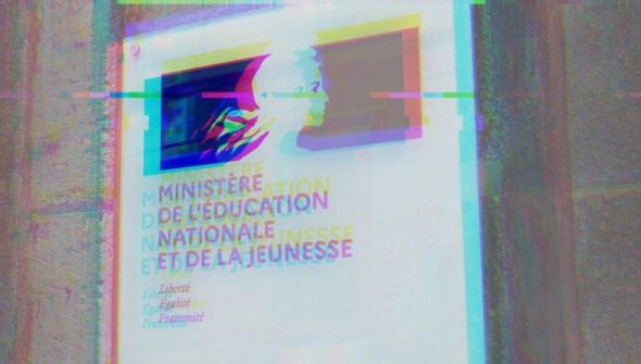 piratage EN // Source : montage Numerama piratage EN // Source : montage Numerama