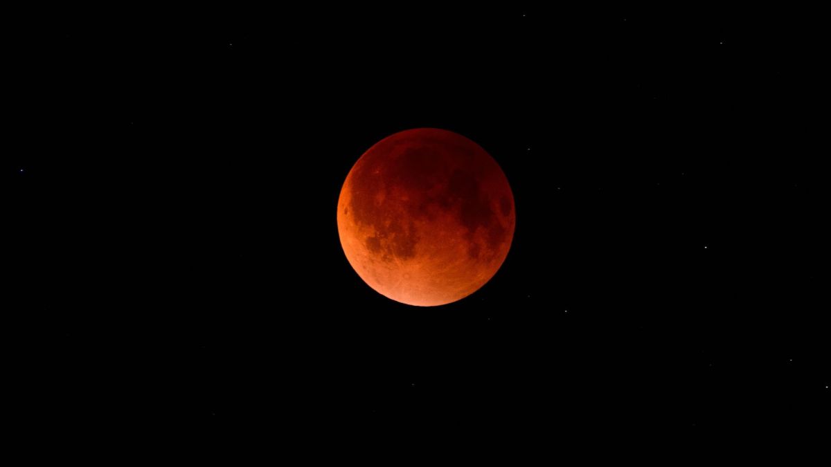 Éclipse de Lune. // Source : Envato Éclipse de Lune. // Source : Envato