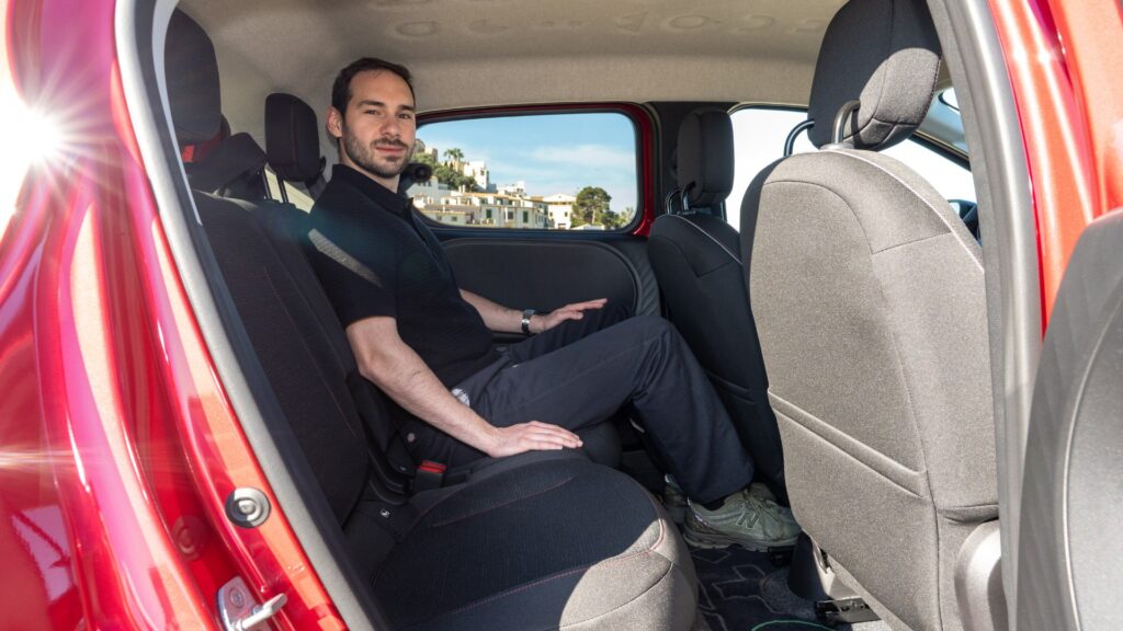 La Renault Twingo E-Tech à l'essai // Source : Bruno De Faria Lopes pour Numerama La Renault Twingo E-Tech à l'essai // Source : Bruno De Faria Lopes pour Numerama
