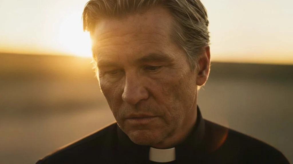 Val Kilmer dans As Deep as the Grave // Source : Variety Val Kilmer dans As Deep as the Grave // Source : Variety