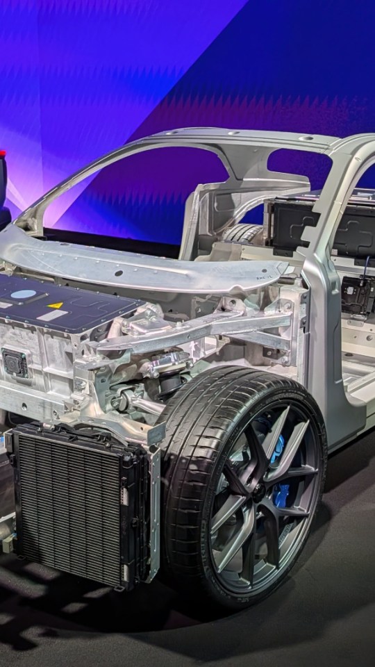 De nouvelles plateformes électriques chez Renault // Source : Raphaelle Baut pour Numerama De nouvelles plateformes électriques chez Renault // Source : Raphaelle Baut pour Numerama