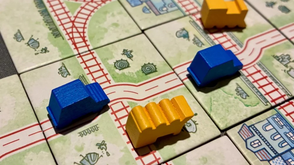 Beaucoup de trains et de voitures dans cette ville… // Source : Sébastien Goetz pour Numerama Beaucoup de trains et de voitures dans cette ville… // Source : Sébastien Goetz pour Numerama