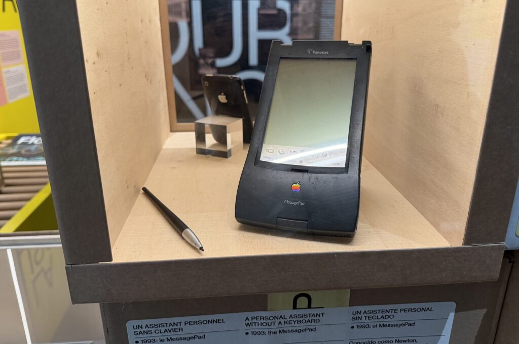 L'Apple Newton. L'Apple Newton.
