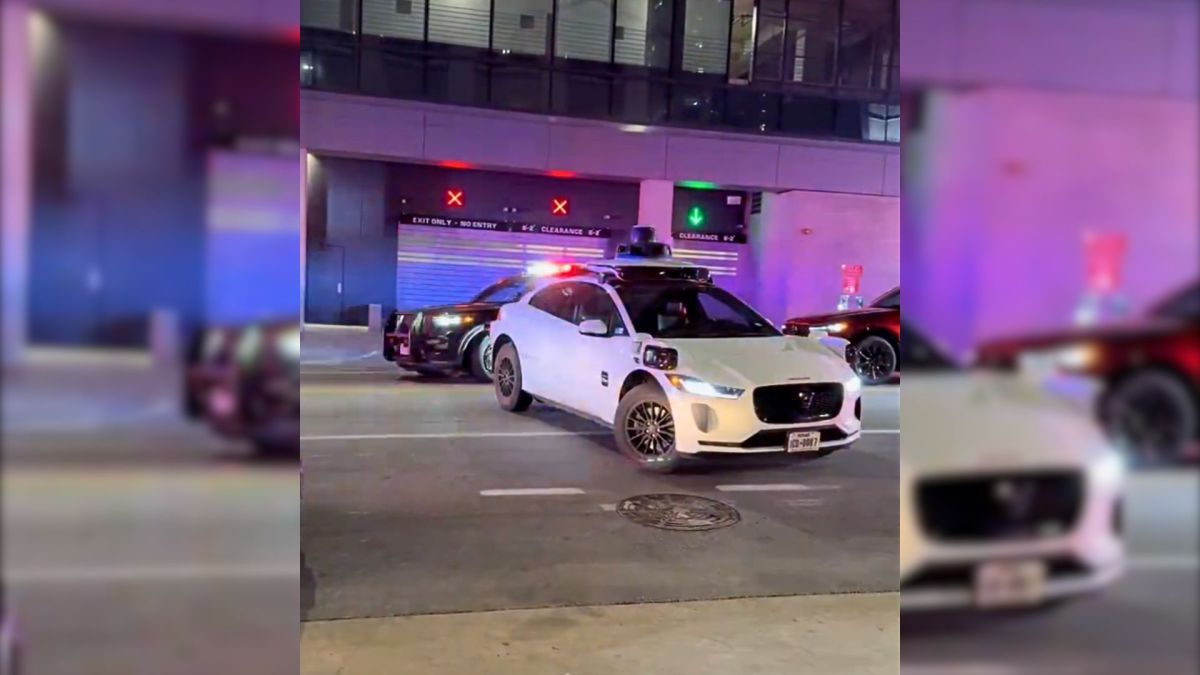 Un taxi autonome Waymo bloque une ambulance qui veut intervenir sur une fusillade à Austin. // Source : Breaking911 via X Un taxi autonome Waymo bloque une ambulance qui veut intervenir sur une fusillade à Austin. // Source : Breaking911 via X