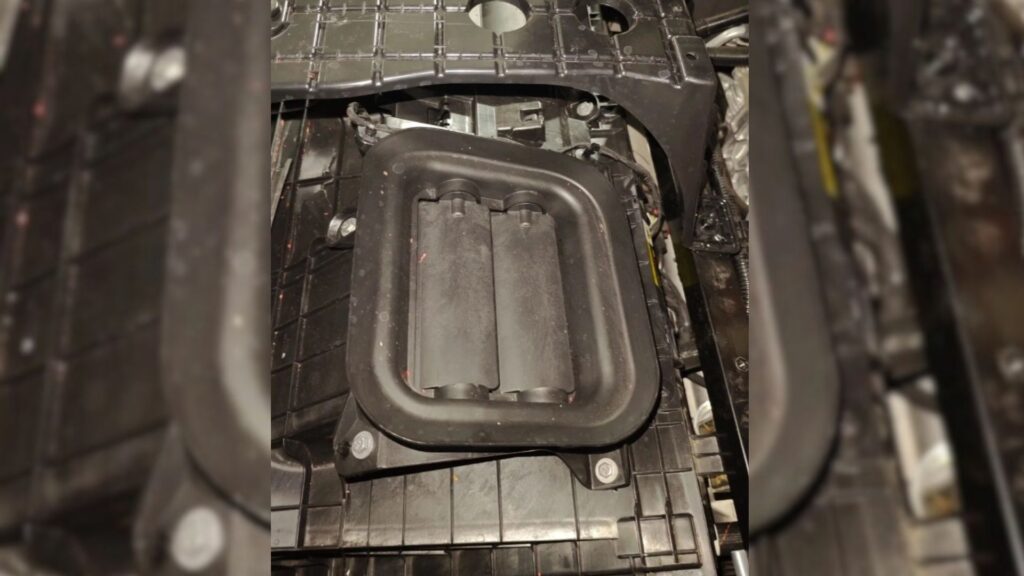 L'amélioration sous le capot de la Xiaomi SU7 Ultra. // Source : IT Home L'amélioration sous le capot de la Xiaomi SU7 Ultra. // Source : IT Home