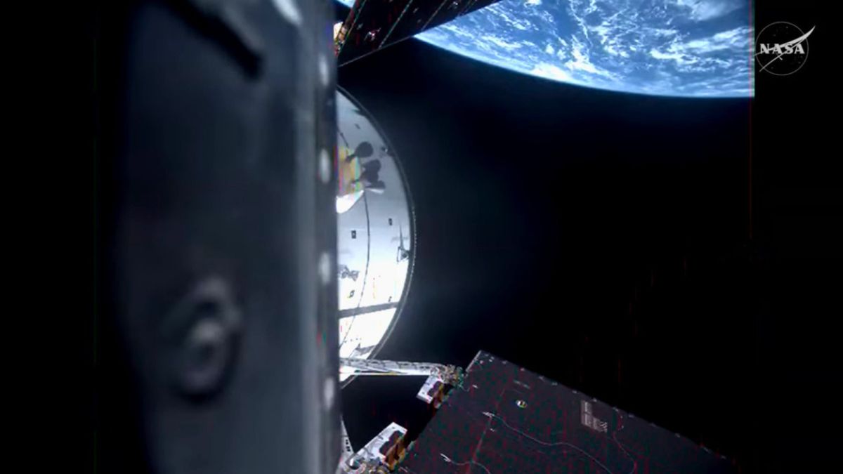 La capsule Orion et la Terre. // Source : Nasa YouTube La capsule Orion et la Terre. // Source : Nasa YouTube