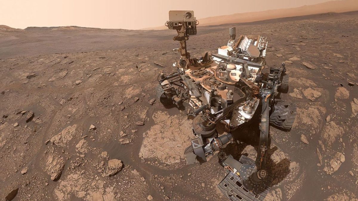 Selfie de Curiosity obtenu après le forage des roches Mary Anning. // Source : NASA/JPL-Caltech/MSSS Selfie de Curiosity obtenu après le forage des roches Mary Anning. // Source : NASA/JPL-Caltech/MSSS