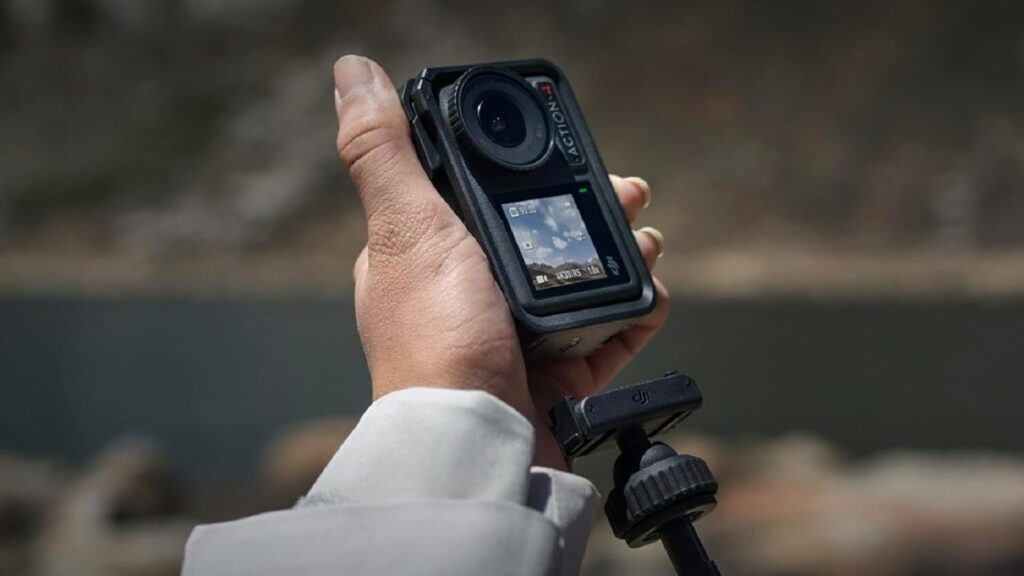 DJI Osmo Action 4 Essentiel // Source : DJI DJI Osmo Action 4 Essentiel // Source : DJI