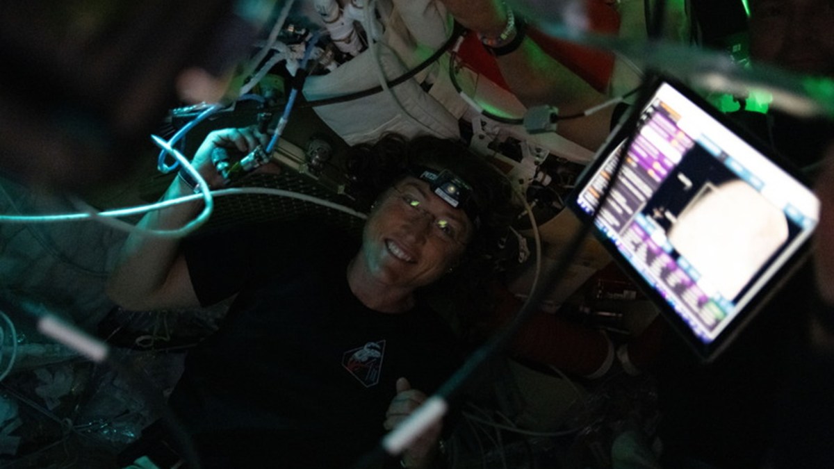 Christina Koch pendant la mission Artémis II. Source : Nasa Christina Koch pendant la mission Artémis II. Source : Nasa