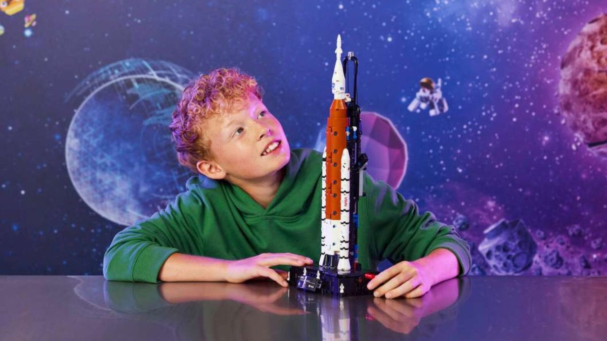 La fusée SLS NASA Artemis // Source : Lego La fusée SLS NASA Artemis // Source : Lego