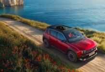 La nouvelle Renault 4 E-Tech Plein Sud. // Source : Renault