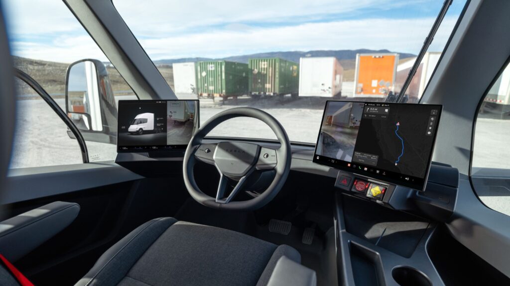 L'intérieur du Tesla Semi (2026). // Source : Tesla L'intérieur du Tesla Semi (2026). // Source : Tesla