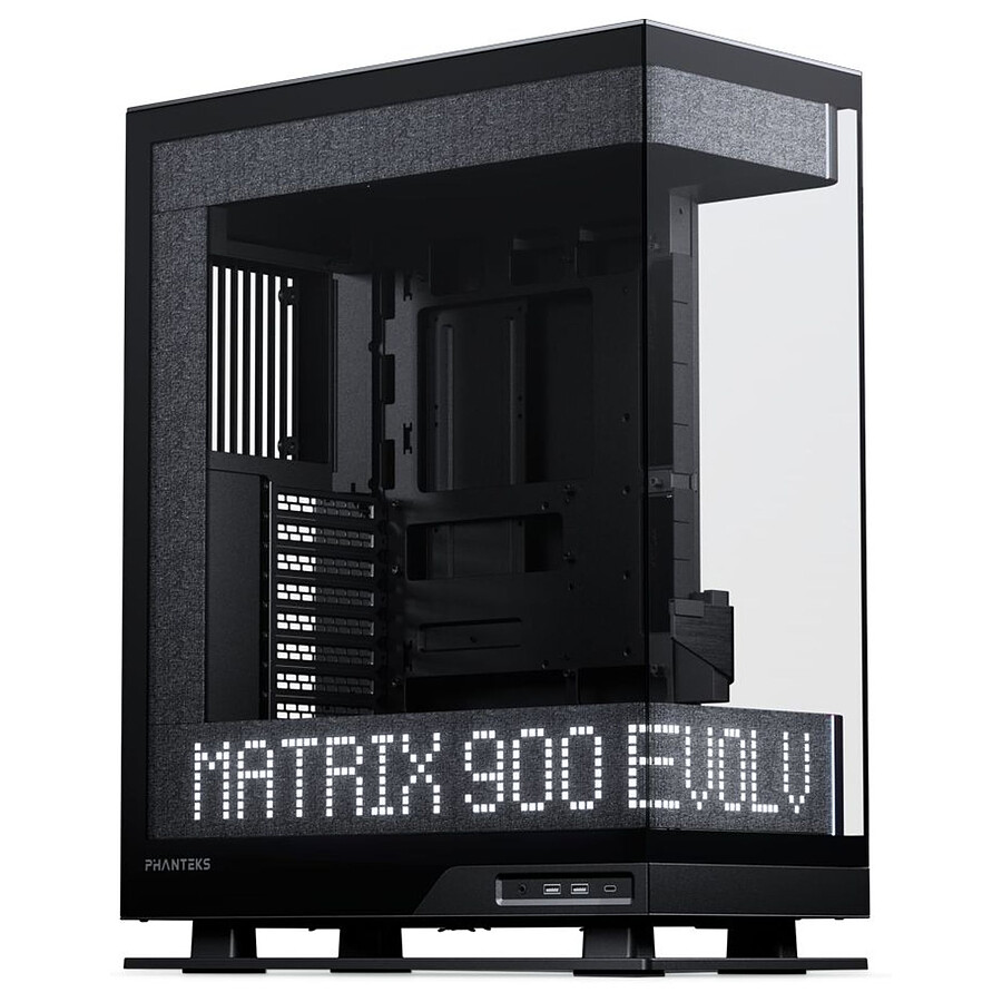 La tour le Phanteks Evolv X2 Matrix possède un bandeau LED pour afficher le message de son choix. // Source : Materiel.net