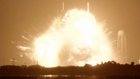 La fusée New Glenn 4 de Blue Origin explose lors d'un essai statique // Source : Capture d'écran YouTube