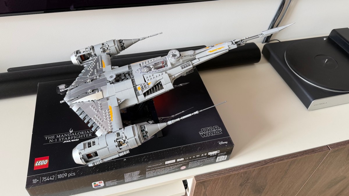 Lego Chasseur du Mandalorian // Source : Numerama Lego Chasseur du Mandalorian // Source : Numerama