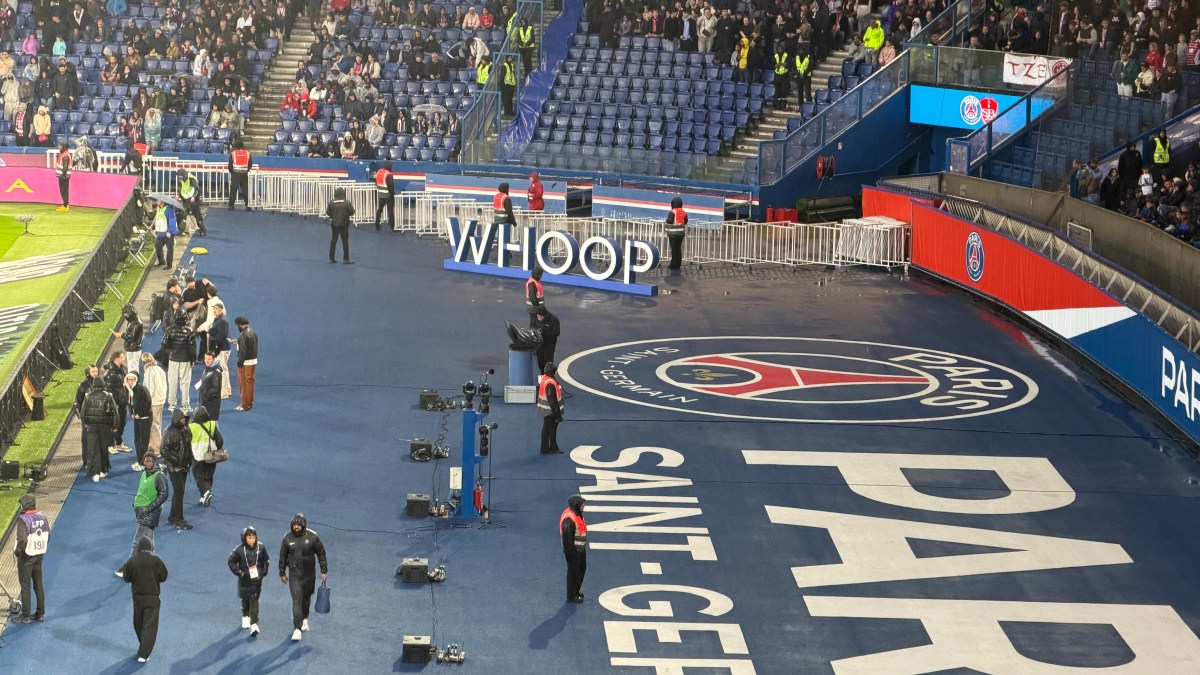 Whoop est partenaire du PSG // Source : Nicolas Lellouche pour Numerama Whoop est partenaire du PSG // Source : Nicolas Lellouche pour Numerama