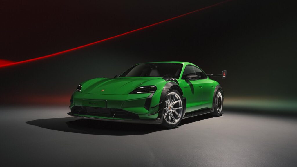 La Porsche Taycan Turbo GT avec le kit Manthey Racing. // Source : Porsche La Porsche Taycan Turbo GT avec le kit Manthey Racing. // Source : Porsche