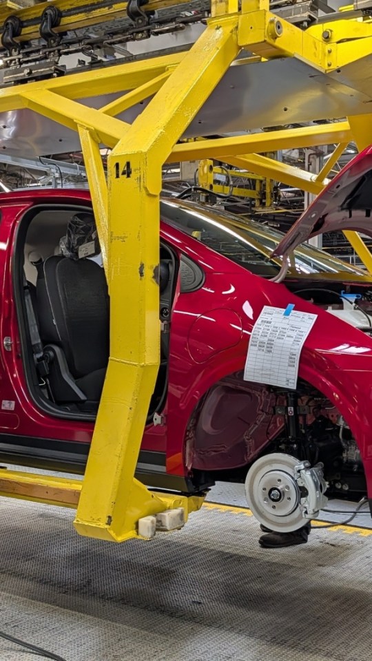 Au coeur de la production de la nouvelle Renault Twingo à Novo mesto // Source : Raphaelle Baut pour Numerama Au coeur de la production de la nouvelle Renault Twingo à Novo mesto // Source : Raphaelle Baut pour Numerama