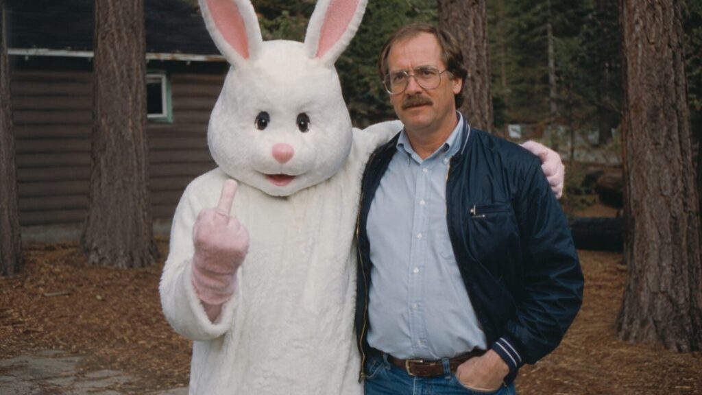 Une mascotte lapin un peu rebelle. // Source : Numerama Une mascotte lapin un peu rebelle. // Source : Numerama