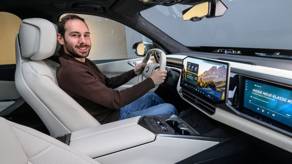 À bord du BMW iX5. // Source : BMW pour Numerama À bord du BMW iX5. // Source : BMW pour Numerama