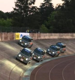 Course d'endurance en Citroën Ami. // Source : Capture live Sylvain Lyve - Twitch