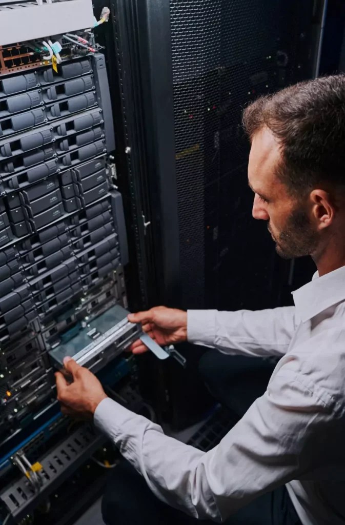 Leviia héberge l'essentiel de son infrastructure chez Free Pro, la division entreprises de l'opérateur français Free (groupe Iliad) // Source : Free Pro Leviia héberge l'essentiel de son infrastructure chez Free Pro, la division entreprises de l'opérateur français Free (groupe Iliad) // Source : Free Pro