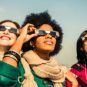 En France, le 12 août 2026, il ne faudra jamais enlever ses lunettes pour regarder le Soleil. // Source : Canva En France, le 12 août 2026, il ne faudra jamais enlever ses lunettes pour regarder le Soleil. // Source : Canva