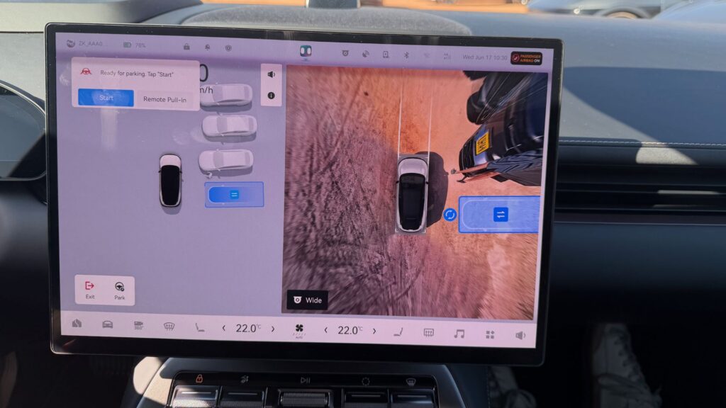 Le parking auto sur la Zeekr 7GT. // Source : Robin San Vicente pour Numerama Le parking auto sur la Zeekr 7GT. // Source : Robin San Vicente pour Numerama