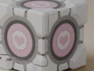 Steam Machine 'Companion Cube' // Source : dbrand
