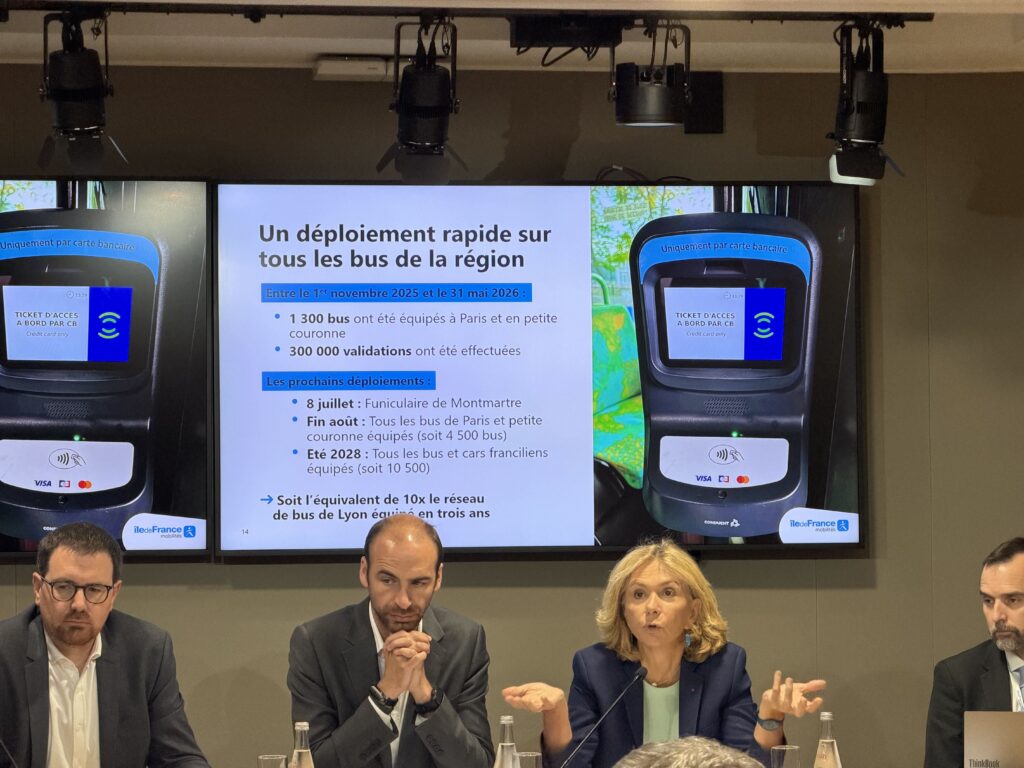 Le déploiement dans les bus a déjà commencé. // Source : Numerama