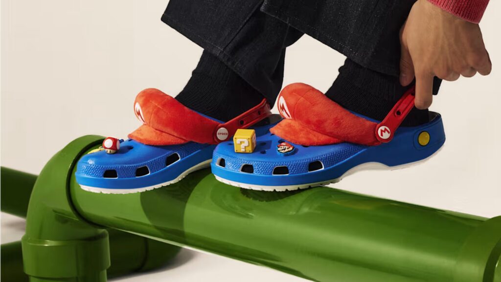 Crocs Super Mario // Source : Crocs Crocs Super Mario // Source : Crocs