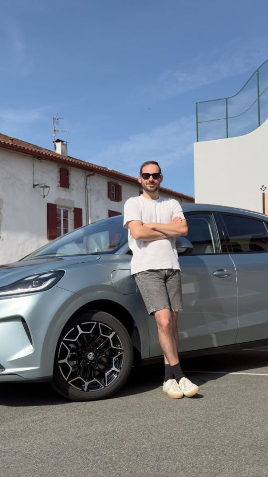 La MG4 EV Urban à l'essai. // Source : Robin San Vicente pour Numerama La MG4 EV Urban à l'essai. // Source : Robin San Vicente pour Numerama