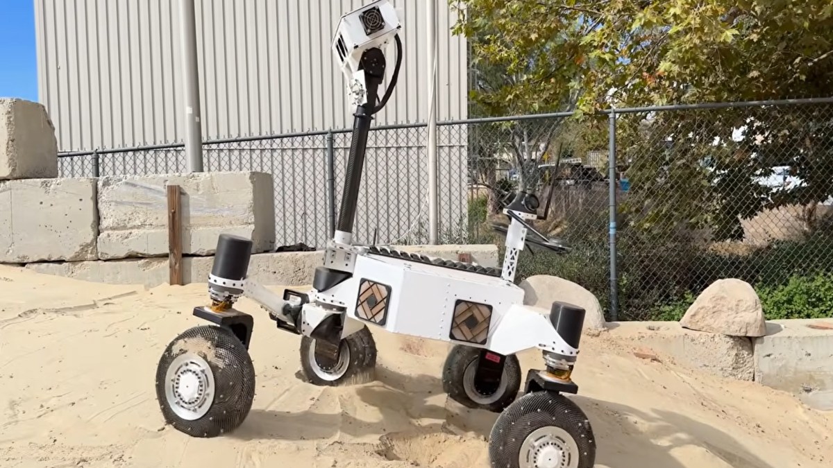 Ernest, le futur rover en plein entraînement Ernest, le futur rover en plein entraînement