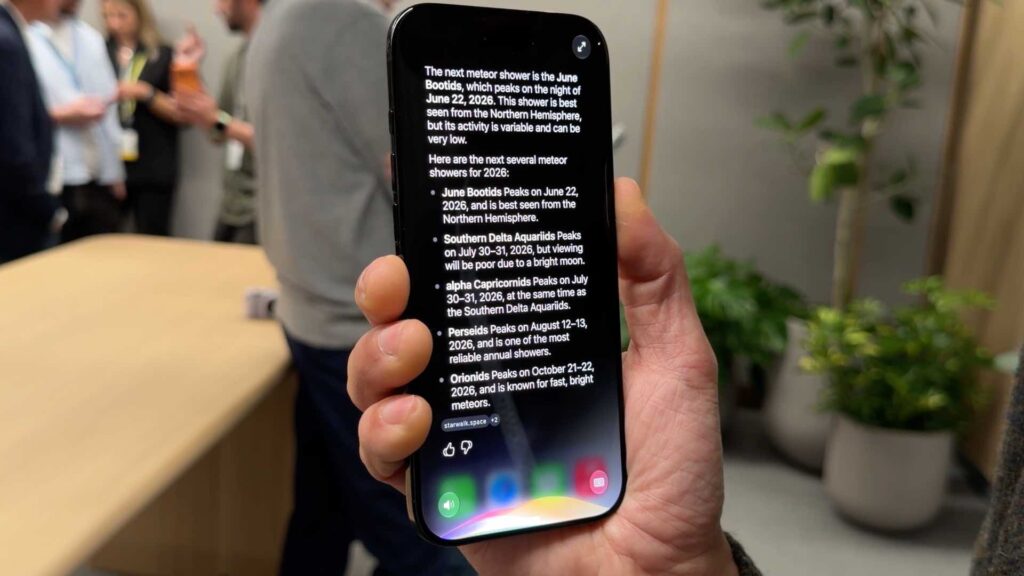 L'application Siri sur un iPhone américain. // Source : Numerama L'application Siri sur un iPhone américain. // Source : Numerama