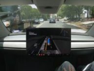 Le Tesla Cybercab sur la route // Source : Tesla
