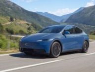 Tesla a sorti la couleur bleu Côtier pour le Model Y Propulsion. // Source : Tesla