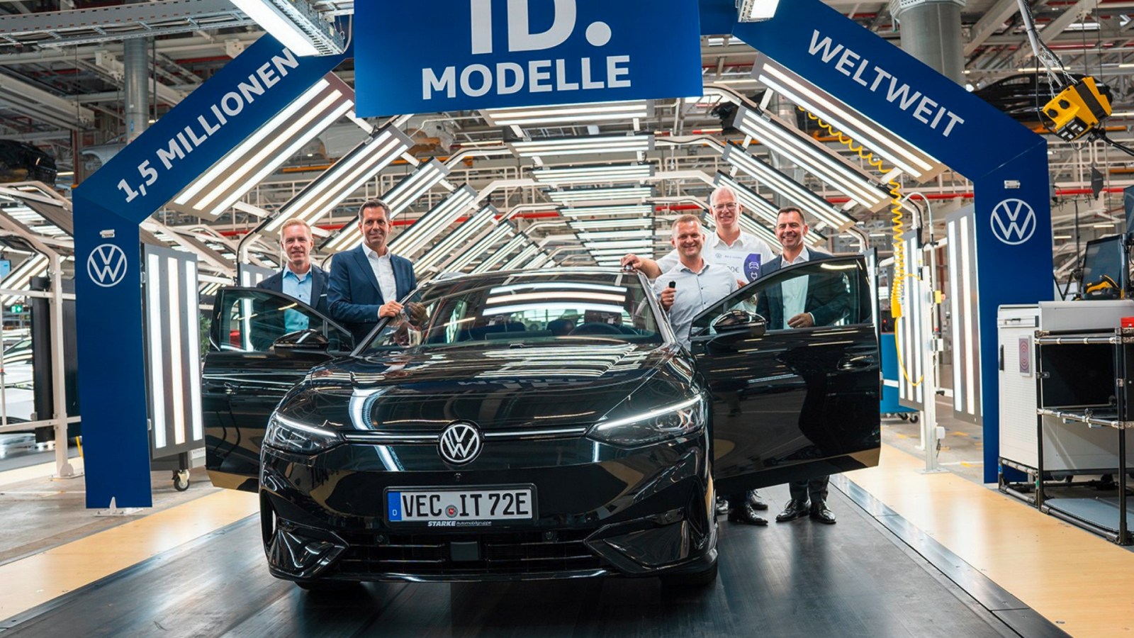Volkswagen valide 50 000 suppressions de postes et menace ses usines électriques clés