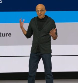 Satya Nadella à la Microsoft Build. // Source : Microsoft
