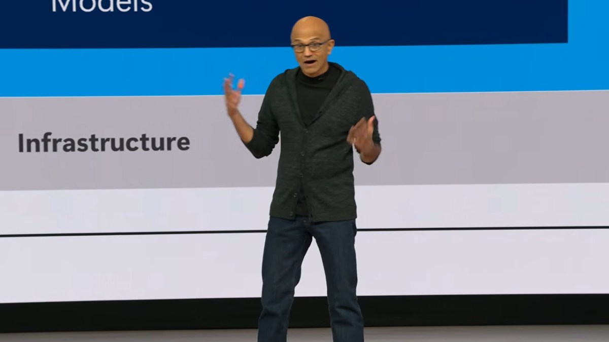 Satya Nadella à la Microsoft Build. // Source : Microsoft Satya Nadella à la Microsoft Build. // Source : Microsoft