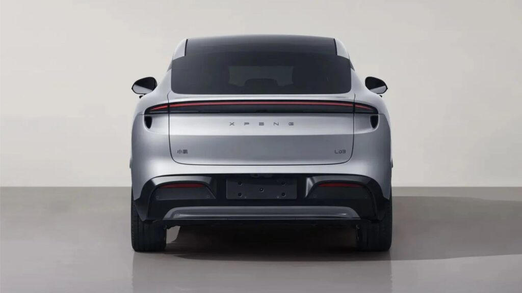 Le XPeng Mona L03 SUV en Chine. // Source : MIIT