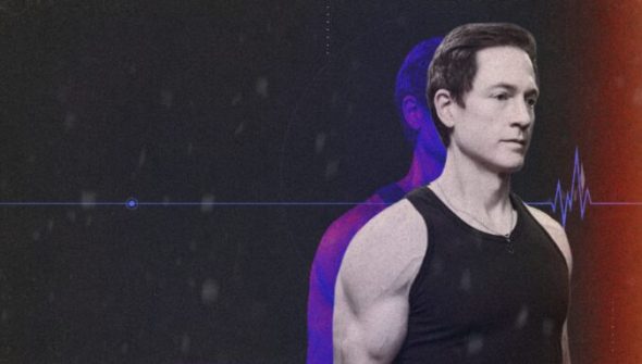 Le millionnaire du biohacking Bryan Johnson révèle souffrir d'une maladie auto-immune incurable // Source : Bryan_Johnson et Numerama Le millionnaire du biohacking Bryan Johnson révèle souffrir d'une maladie auto-immune incurable // Source : Bryan_Johnson et Numerama
