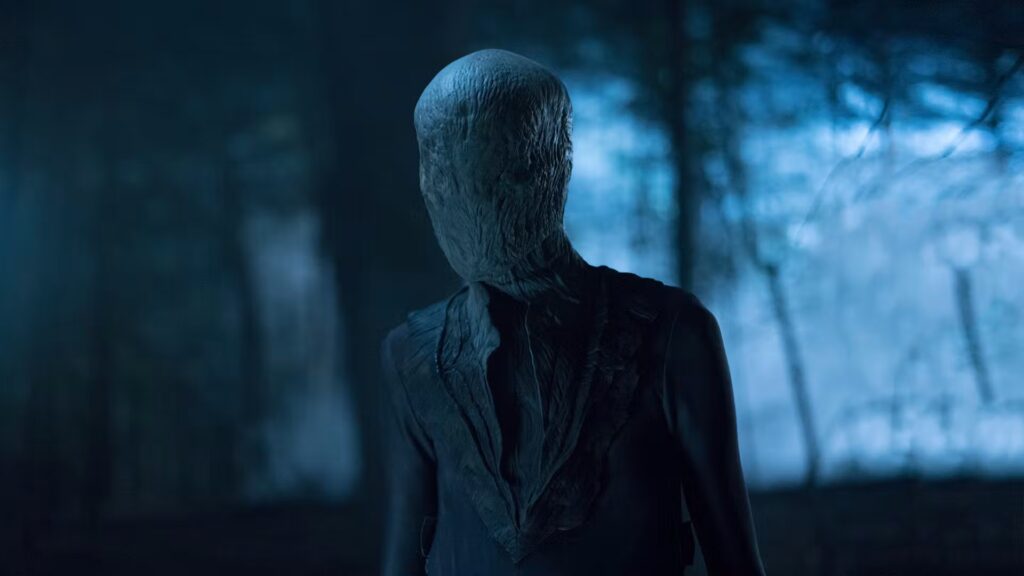 Slender Man, l'une des premières Creepypasta // Source : Mythology Entertainment Slender Man, l'une des premières Creepypasta // Source : Mythology Entertainment